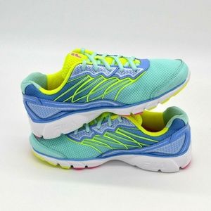 Fila Athletic Running Shoes 5M7W Cushioned Insole Fila Athletic Running Shoes 5M7W Cushioned Insole